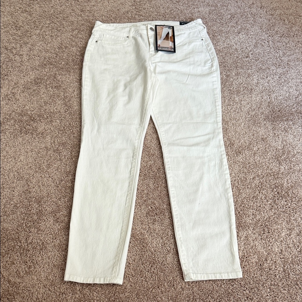 Women's Skinny Jeans in Cream